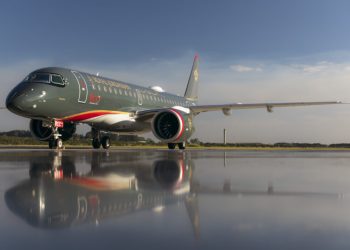 Embraer 1800’üncü E-Jet model uçağını teslim etti