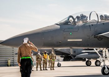 BAE’nin ‘hayır’ı ABD savaş uçaklarını Katar’a taşıdı