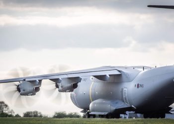 İngiltere’den İsrail’e 60 gizemli askeri uçuş