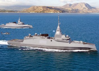 Komşunun donanması Fransız fırkateynler ile güçleniyor