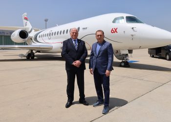 Fransız iş jeti Falcon 6X Airport’a özel uçtu