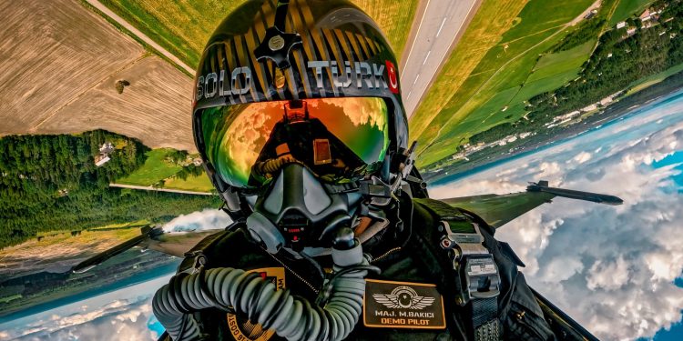 Vaasa Airshow’da SOLOTÜRK rüzgarı