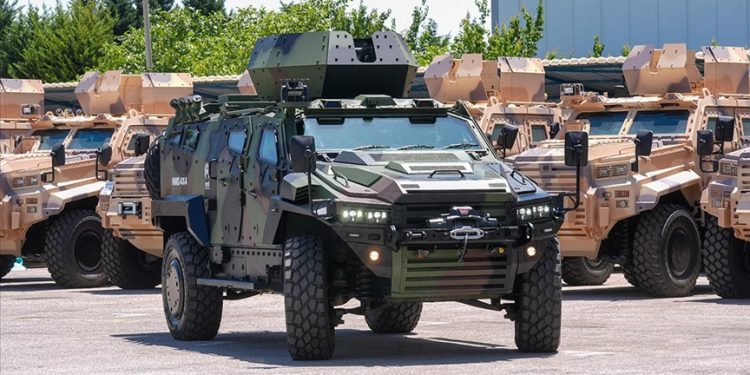 Estonya, Türk zırhlısı YÖRÜK 4X4’ü bekliyor
