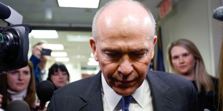 Boeing CEO’su medyaya sızan gizli bilgiler için özür diledi