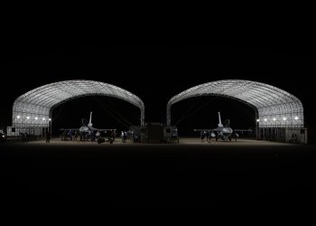 Slovakya’ya ilk F-16’lar teslim edildi