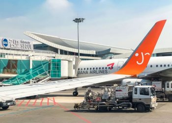 Kuzeyden gönderilen çöp balonları güneyde hava trafiğini aksattı