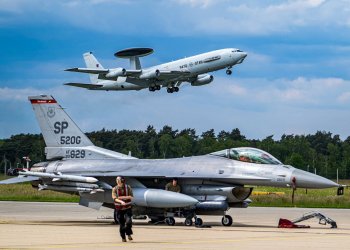 Almanya’daki NATO üssünde potansiyel tehdit alarmı