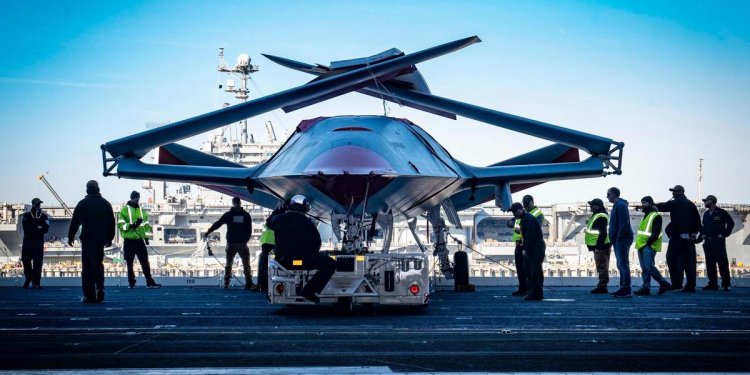 ABD, uçak gemisine dünyanın ilk İHA kontrol merkezini kurdu
