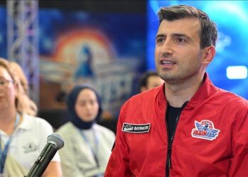 “Tüm dünyadan Türkiye’nin savunma eserlerine büyük bir rağbet var”