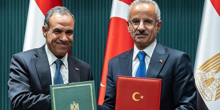 Türkiye-Mısır uçuşları 2 katına çıkıyor