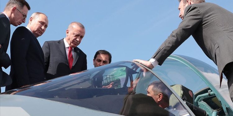 Putin, Türkiye’ye Rus savaş uçaklarıyla uçmak istiyor