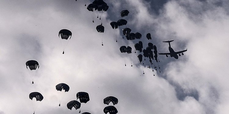 Gazze’ye 3 ay sonra ilk havadan yardım: 1 ölü