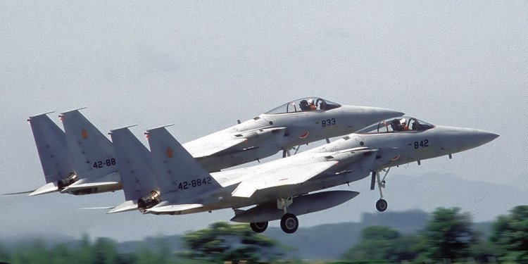 F-15’ler Asya’da ikinci baharını yaşıyor