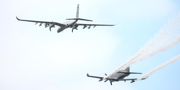 TUSAŞ ve Baykar havacılık devleri arasında