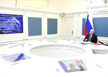 Putin’den nükleer rest: Balistik saldırılara karşılık doktrini onayladı