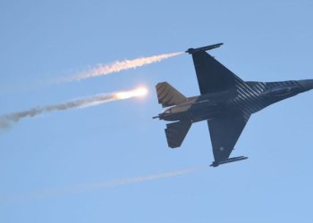 SOLOTÜRK, Kıbrıs Türklerini selamladı