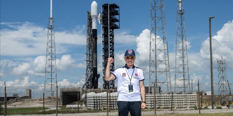 Türksat 6A, hizmet vereceği kalıcı yörüngesine ulaştı