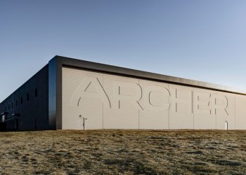 Archer, yeni tesiste ayda iki hava taksi üretecek