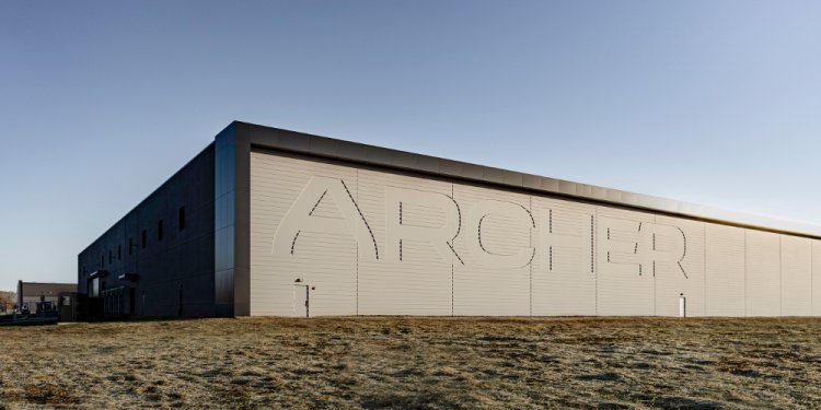 Archer, yeni tesiste ayda iki hava taksi üretecek