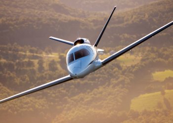 Cirrus, 600’üncü Vision Jet’i teslim etti