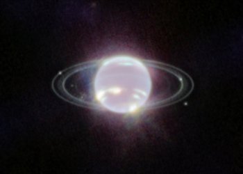 James Webb teleskobu Neptün’deki ışık hareketlerini görüntüledi