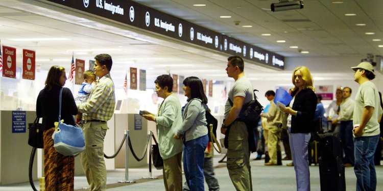 Trump’tan yeni seyahat yasağı! Hangi ülkeler riskte?