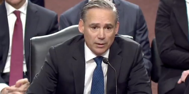 CEO Senato’da itiraf etti: Boeing’de her şey değişiyor mu?