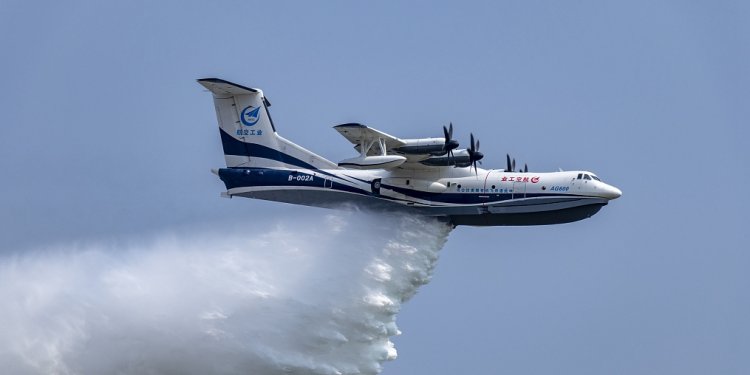 Çinli amfibi uçak AG600, yan rüzgar testlerini tamamladı