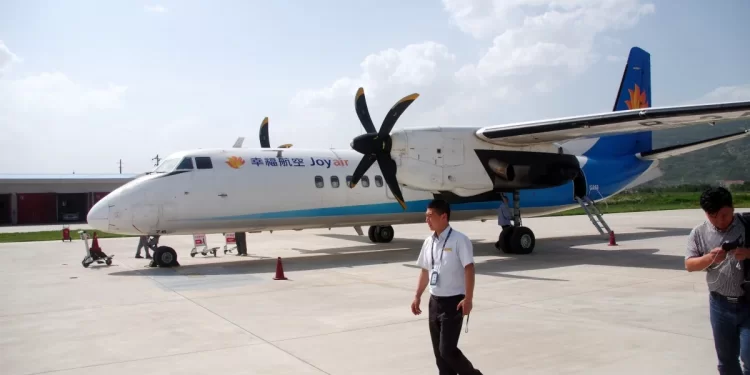 Çin havayolunda şok iddia: Pilotlar kurye oldu!