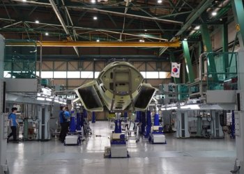 KF-21’de seri üretimin ilk uçağı montajda
