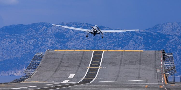 Bayraktar TB3, TCG Anadolu’da yeni eşiği aştı