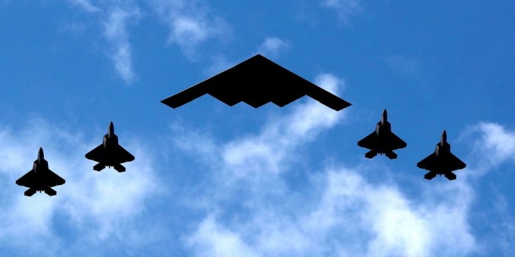 ABD’nin İran saldırısı barışla nasıl bitecek?