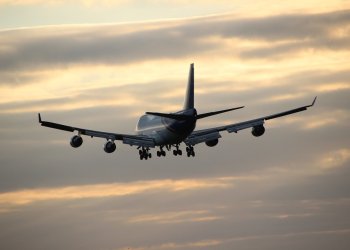 Ürdün, kapattığı hava sahasını sivil uçuşlara yeniden açtı