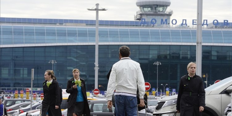 Rusya’da havacılığa 2 günde 250 milyon dolarlık darbe