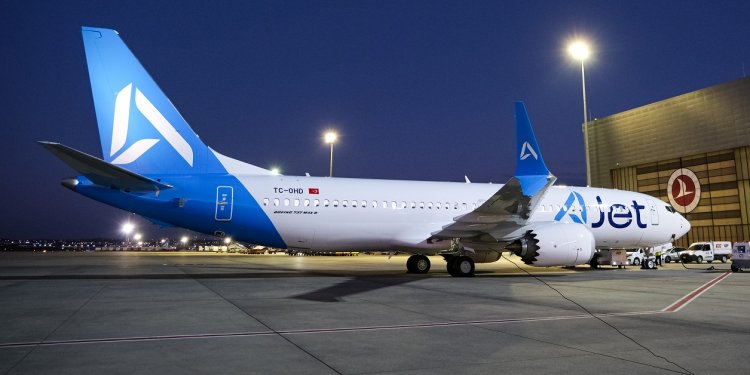 AJet’in fabrika çıkışlı 3. uçağı İstanbul’da