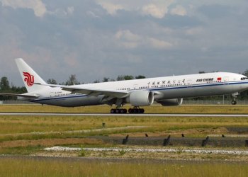 Air China’nın 777’si Sibirya’da acil iniş yaptı