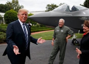 Trump yönetimi Lockheed, Boeing ve Palantir’e göz dikti!