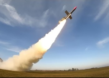 Ukrayna’nın 3 bin km menzilli ‘Flamingo füzesi’ seri üretimde