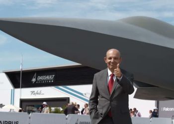 Fransa’dan rest: “6. nesil savaş uçağı tek başımıza yaparız”