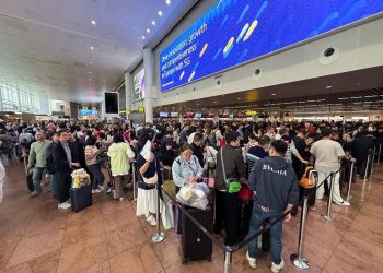 Avrupa havalimanları siber saldırı sonrası manuel çalışıyor