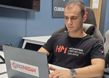 Türk genci NASA’nın açığını ortaya çıkardı