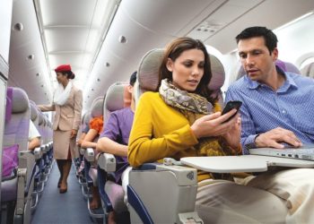 Emirates uçuşlarda powerbank yasağını duyurdu: İşte kurallar