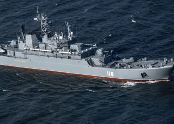 Danimarka istihbaratı açıkladı: Rus savaş gemileri radar kilidi attı