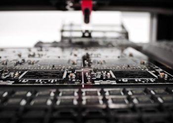 ABD çipi kısıtlıyor, Çin devletleştiriyor