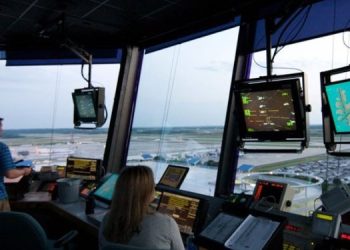 ABD, 12 büyük havalimanında özel uçuşları yasaklacak