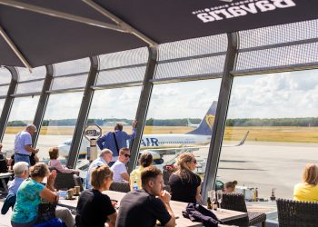 Hollanda’da hava sahası alarmı: Eindhoven’da tüm uçuşlar durdu