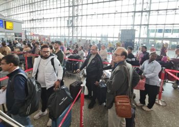 IndiGo’nun uçuş iptalleri, Hindistan havalimanlarını kaosa sürükledi