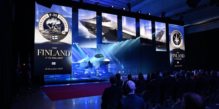 Kuzey Avrupa’nın en büyük F-35A filosu için ilk adım atıldı