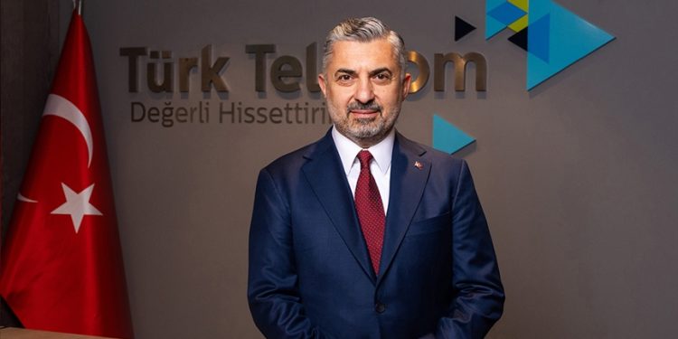 KKTC’de fiber dönüşüm Türk Telekom ile hayata geçiyor