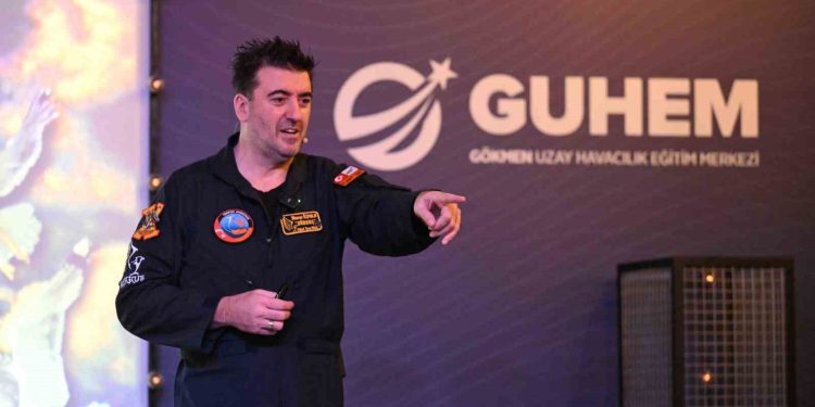 HÜRKUŞ’un baş test pilotu deneyimlerini paylaştı